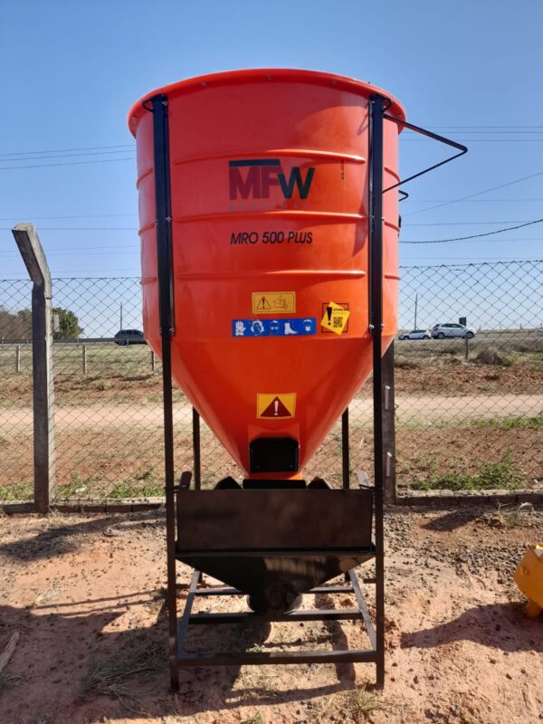 Misturador de ração MRO-500