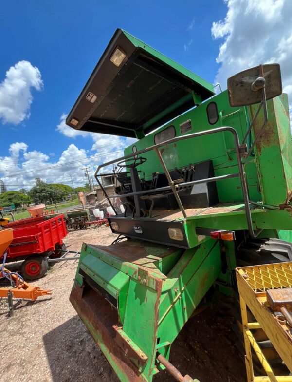 Colhedoura 6200 John Deere com 2 plataformas - Image 14