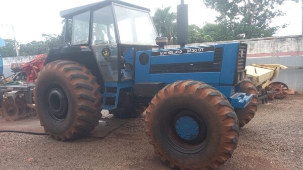 8630    4x4  Gabinado com redutor  novo , motor novo